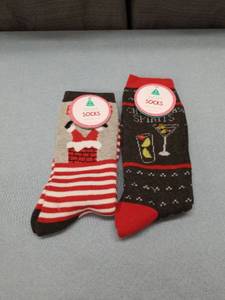 lot 3207 image: Holiday Novelty Mens Socks Set