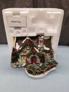 lot 3218 image: Dept 56 the Peppermint House