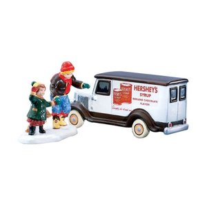 lot 3221 image: Department 56 Kids Love Hersheys 54924
