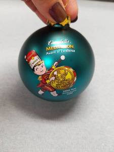 lot 3248 image: Campbells 2000 Limited Edition Collector Box