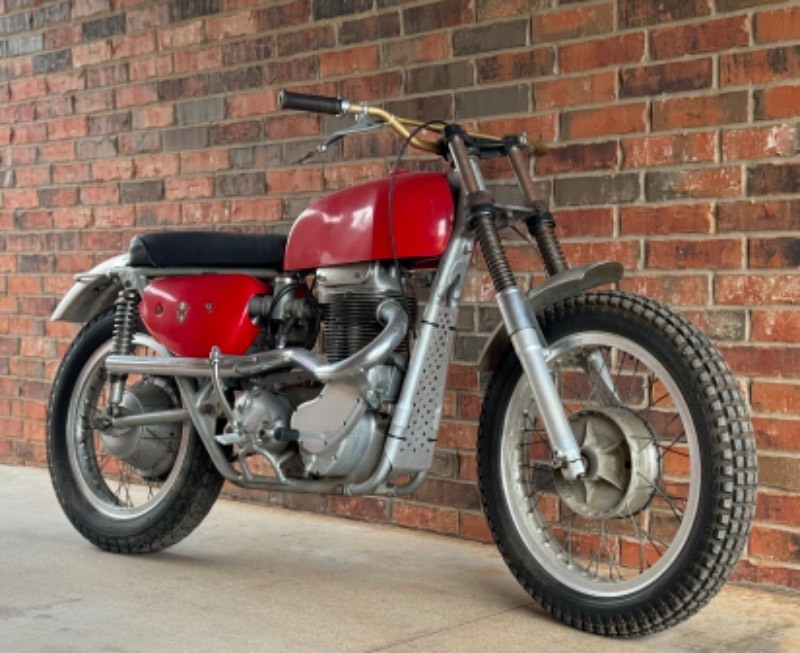 lot M102 image: 1966 Matchless G85CS #204 - Only approximately 150 units were built in 1966, making it highly collectible