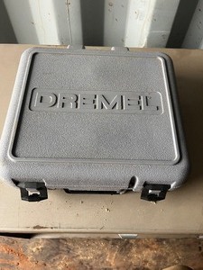 lot 1068N image: Dremel Sander in box
