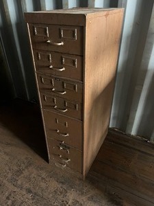 lot 1052N image: Brown unknown brand 6 drawer file cabinet