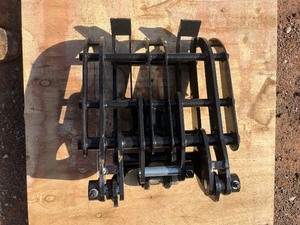 lot 1127N image: Unused Wood Grapple for Mini Excavator