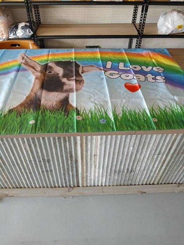 lot 40398 image: I Love Goats Rainbow Banner - Retail $22