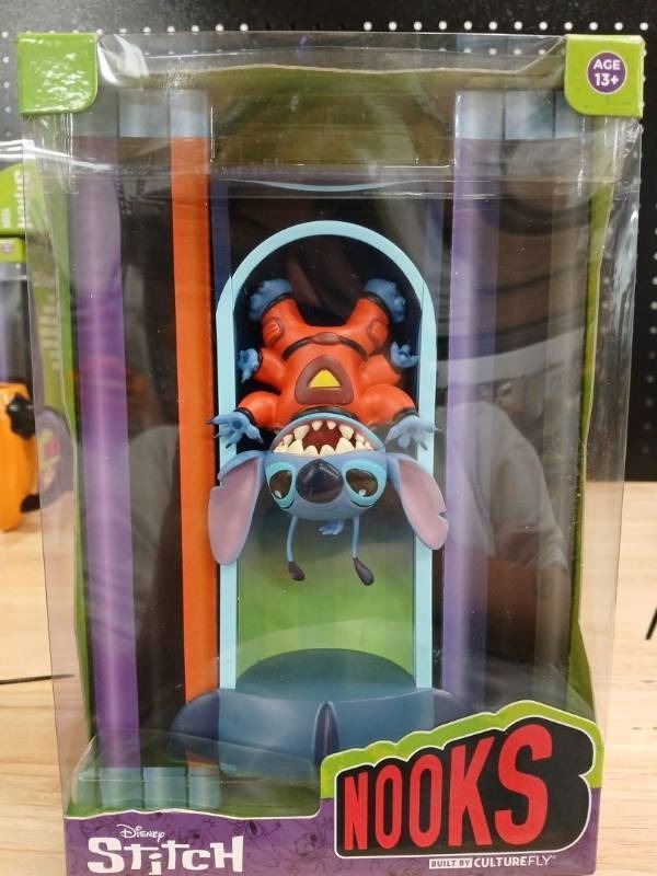 lot 40415 image: Disney Stitch Nooks Shelf Decoration - Retail $23