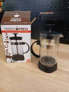 lot 42542 image: 12oz Glass French Press Coffee Maker - Retail $15