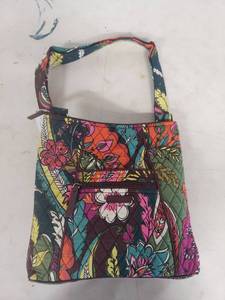 lot 3741 image: Vera Bradley Tropical Floral Crossbody Bag