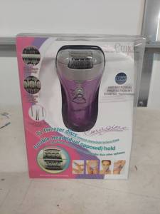 lot 3759 image: Emjoi eMagine Electric Hair Removal System