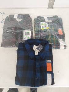 lot 3760 image: St. Johns Bay Signature Flannel Shirt Collection - Size XXL