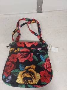 lot 3773 image: Vera Bradley Floral Power Bank Purse