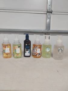 lot 3777 image: Bath & Body Works Winter Hand Soap Collection