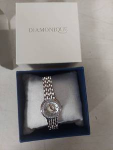 lot 3787 image: Diamonique Crystal Bezel Ladies Watch