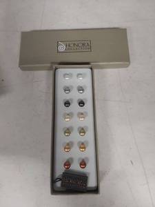 lot 3801 image: Honora Collection Fresh Water Pearl Stud Earring Set