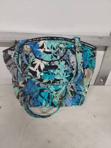 lot 3857 image: Vera Bradley Quilted Floral Tote Bag