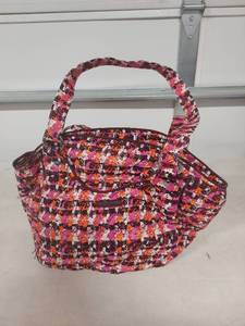 lot 3872 image: Vera Bradley Floral Splash Tote Bag Glenna