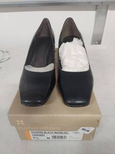 lot 3873 image: Naturalizer Rogers Black Marbled Pumps Size 7.5N