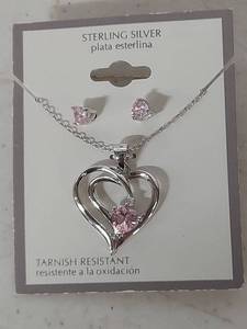 lot 3877 image: Sterling Silver Pink Crystal Heart Jewelry Set