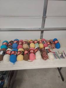 lot 3886 image: Red Heart Super Saver Yarn Collection with Crochet Tools