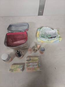 lot 3890 image: Clinique and Lancome Beauty Collection