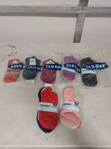 lot 3906 image: Old Navy Womens Liner Socks Multi-Pack