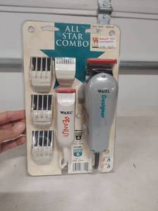 lot 3920 image: Wahl All Star Combo Designer and Peanut Clipper Set