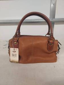 lot 3931 image: Fossil Leather Satchel Handbag
