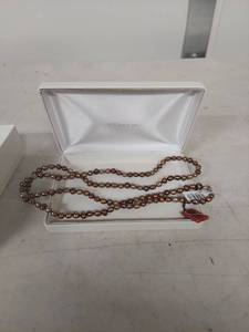 lot 3945 image: Chocolate Pearl Necklace 36 Inch
