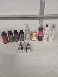 lot 4067 image: Bath & Body Works Collection Bundle