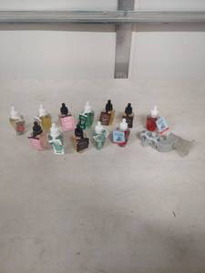 lot 4073 image: Bath & Body Works Wallflowers Fragrance Refill Collection