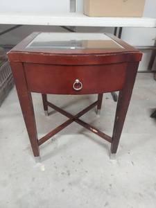 lot 4075 image: Cherry Wood Side Table with Glass Top