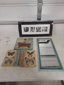 lot 4079 image: Wall Art Set with Mirror and frame