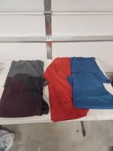 lot 4084 image: Fruit of the Loom long sleeve T-Shirt Bundle 3XL