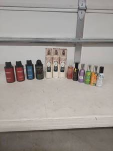 lot 1277 image: Bath & Body Works Mixed Fragrance Collection