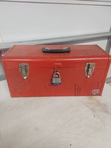 lot 1281 image: Red Metal Tool Box with Mixed Tools
