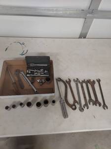 lot 1310 image: Craftsman and other USA made Sockets and Wrenches