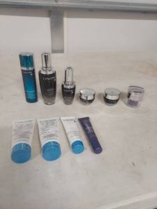 lot 1333 image: Lancome Skincare Collection Set