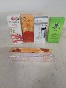 lot 1347 image: Natural Beauty Products Collection Bundle