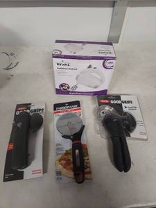lot 1355 image: Kitchen Essentials Bundle - Rival Hand Mixer and OXO Tools