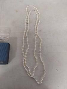 lot 1397 image: Cultured Freshwater Pearl Necklace 5-8mm - 64 in