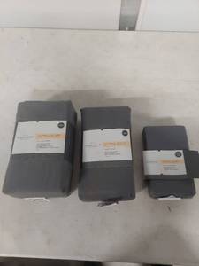lot 1404 image: Threshold Ultra Soft Queen Sheet Set - Dark Gray
