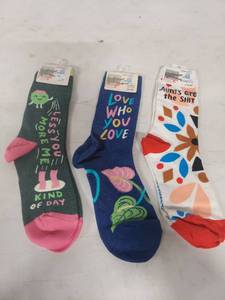 lot 1463 image: Blue Q Womens Novelty Crew Socks Bundle