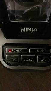 lot 15066 image: Ninja Professional 1000W Blender - Retail $127