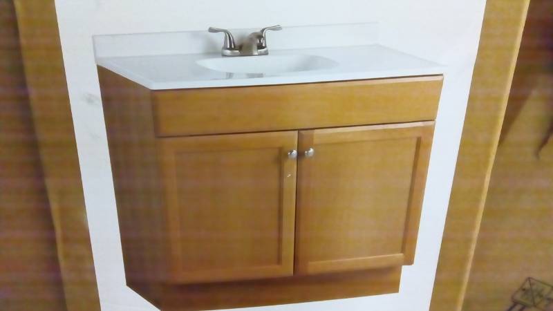 lot 2394 image: Project Source Single Sink Vanity with White Cultured Marble Top (Common 36-in x 19-in)