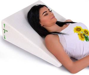 lot 1105 image: Abco Tech Bed Pillow Wedge for Sleeping - Memory Foam Top - Reduce Neck & Back Pain, Snoring, Acid Reflux, Respiratory Problems - Ideal for Sleeping, Reading, Rest, Elevation - Washable Cover - 7in - Retail $45