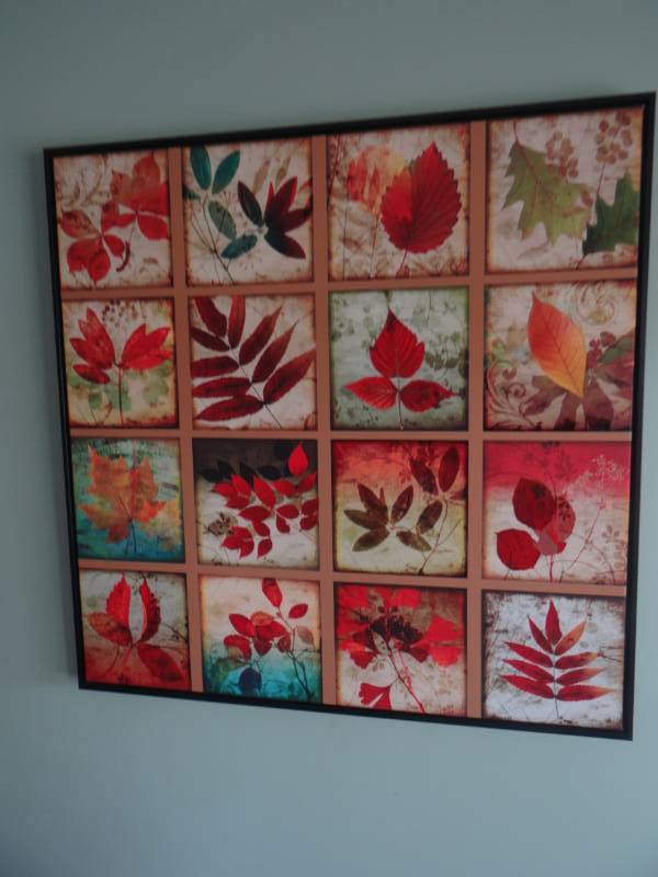 lot 3819 image: Framed wall art.