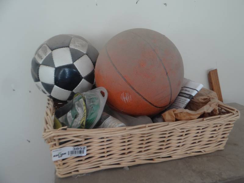 lot 3852 image: Basket wbasket ball, soccer ball & misc.