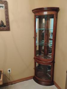 lot 903 image: Corner China Hutch.  Approximately 68 x 26