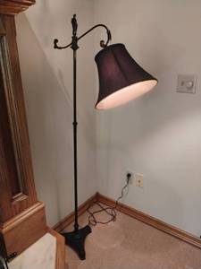 lot 912 image: Antique Black Wrought Iron Floor Lamp.    Wiring and Shade are NEW.  59.5 inches tall