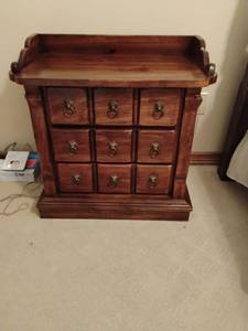 lot 920 image: Wooden Side Table.  3 Drawers.  28 x 28 x 15.  Matches lots 921, 922 and 923
